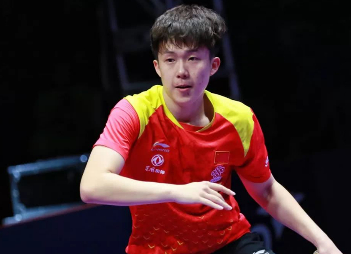 篮在主场作 篮在主场作