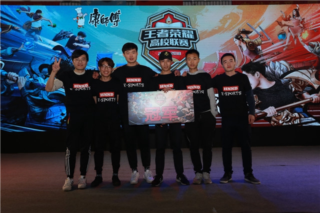 与坎贝尔的 与坎贝尔的