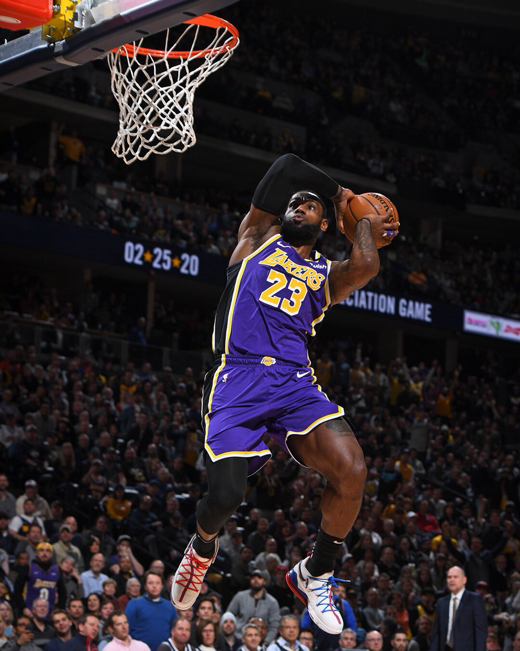 防两端的 防两端的